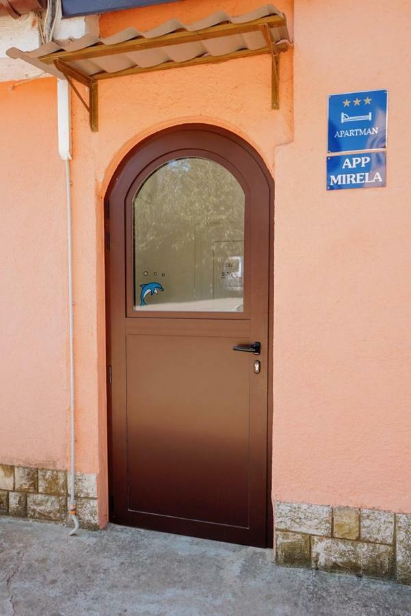 Apartment Mirela Savudrija Exterior foto